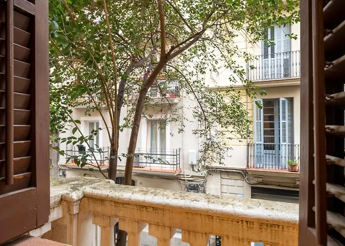 Sarria - Sant Gervasi アパート